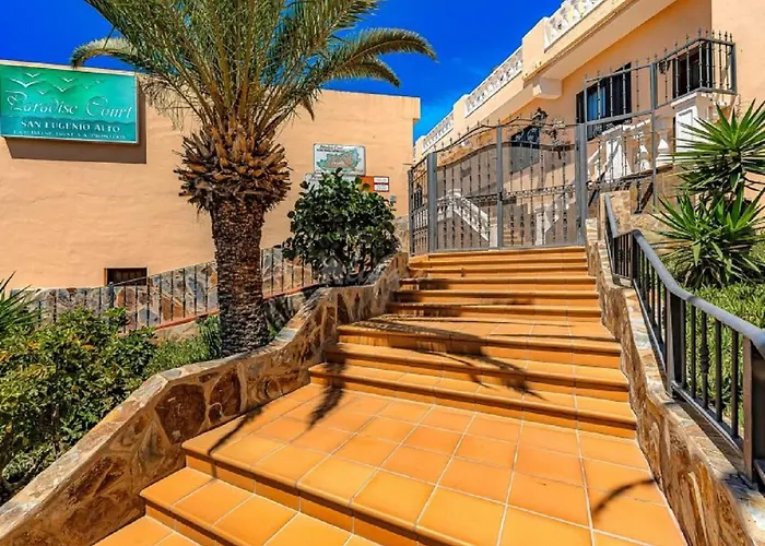 Paulmarie With Sunny Terrace Ocean View Appartement *