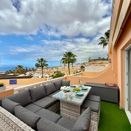 Paulmarie With Sunny Terrace Ocean View Appartement